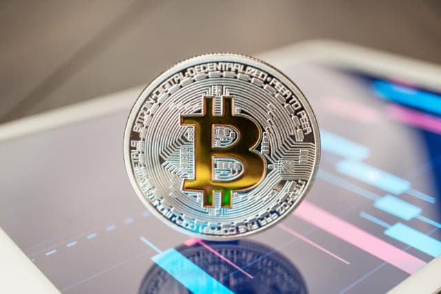 Bitcoin retrocede: ¿continuará la tendencia bajista?