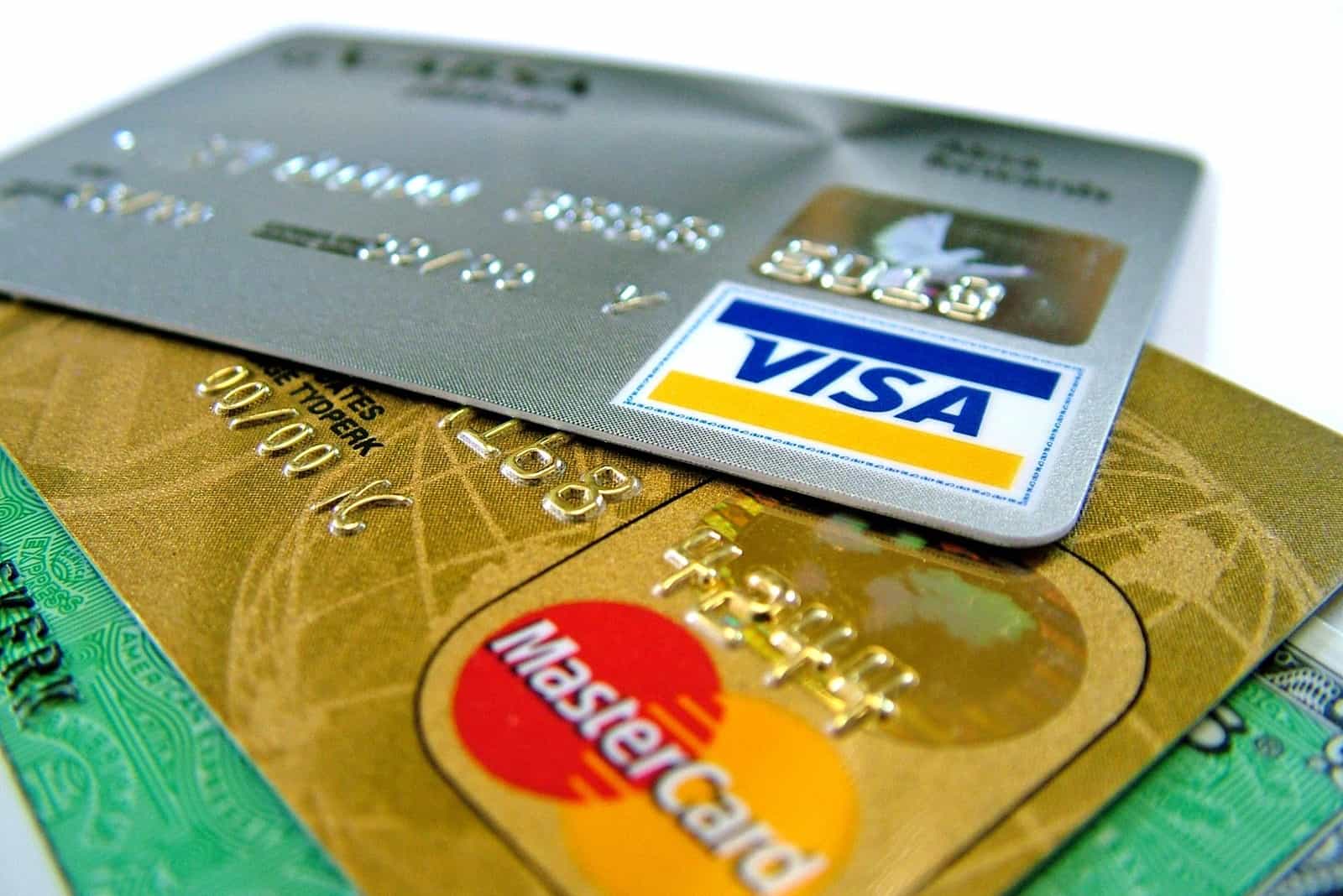Pagos con cripto en tarjetas Visa crecen más del 500% en 2025