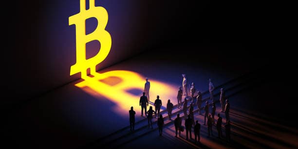 Bitcoin sube en volumen: grandes jugadores aumentan posiciones largas