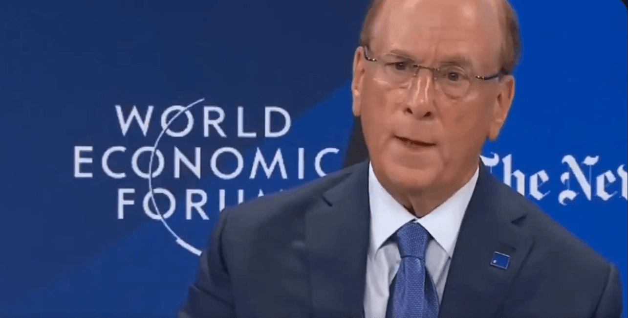 Larry Fink de BlackRock pide un blockchain único para tokenización