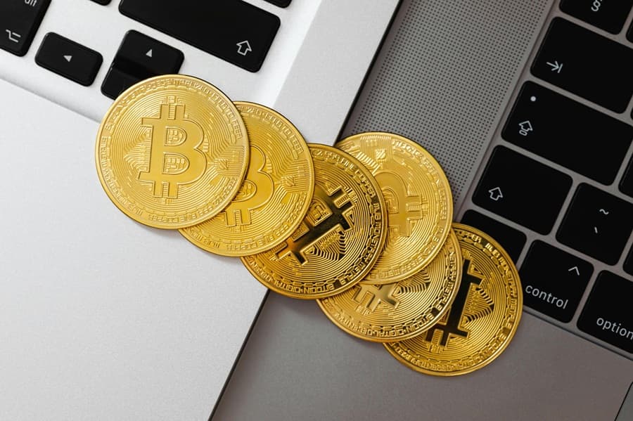 Bitcoin: actividad de holders cae $8.000M en diciembre