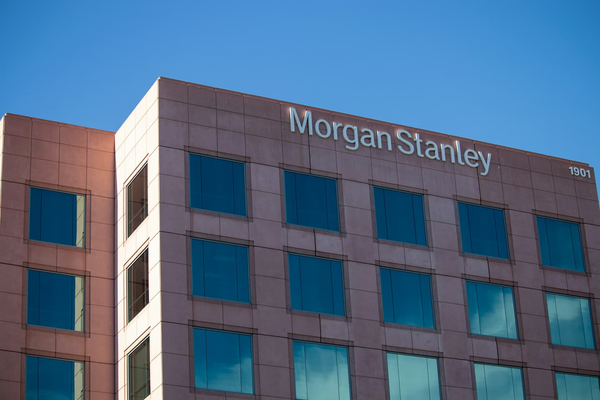 Morgan Stanley avanza con ETF de Ethereum: ¿Qué significa para el mercado?