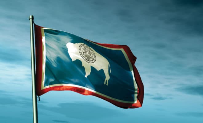 Wyoming lanza FRNT, el primer stablecoin emitido por un estado en EE.UU.