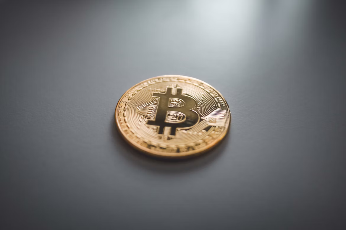 Bitcoin se mantiene en USD 78 mil con señales de recuperación económica: ¿qué esperar?
