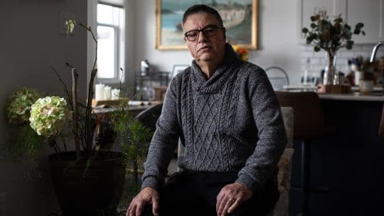 Venezuela busca expertos petroleros, pero emigrados resisten volver