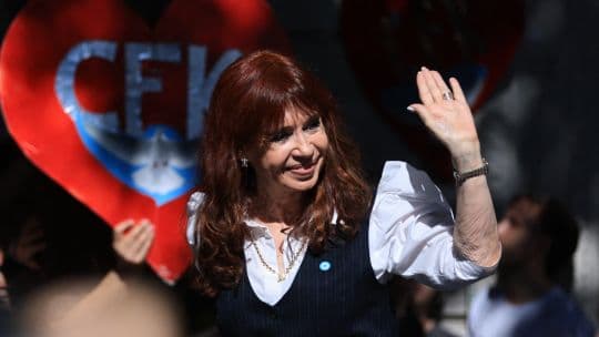 CFK: Detalles de su cirugía y recuperación bajo arresto domiciliario