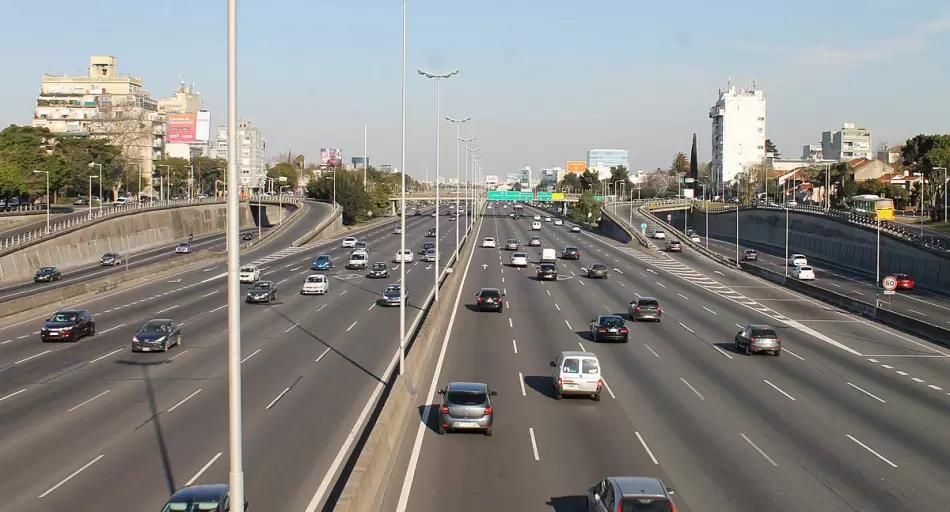 Patentes 2026: ¿Impuesto por el auto o por uso de calles?