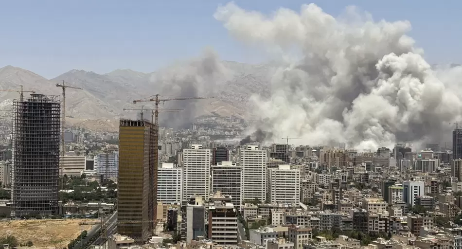 Tensión global: escalada bélica impacta mercados y dólar