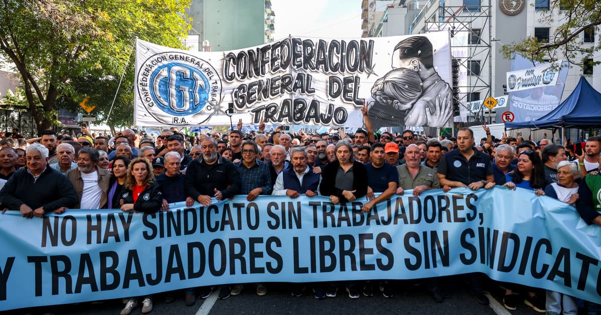 Gobernadores clave negocian reforma laboral directo con Rosada, dejando a la CGT al margen