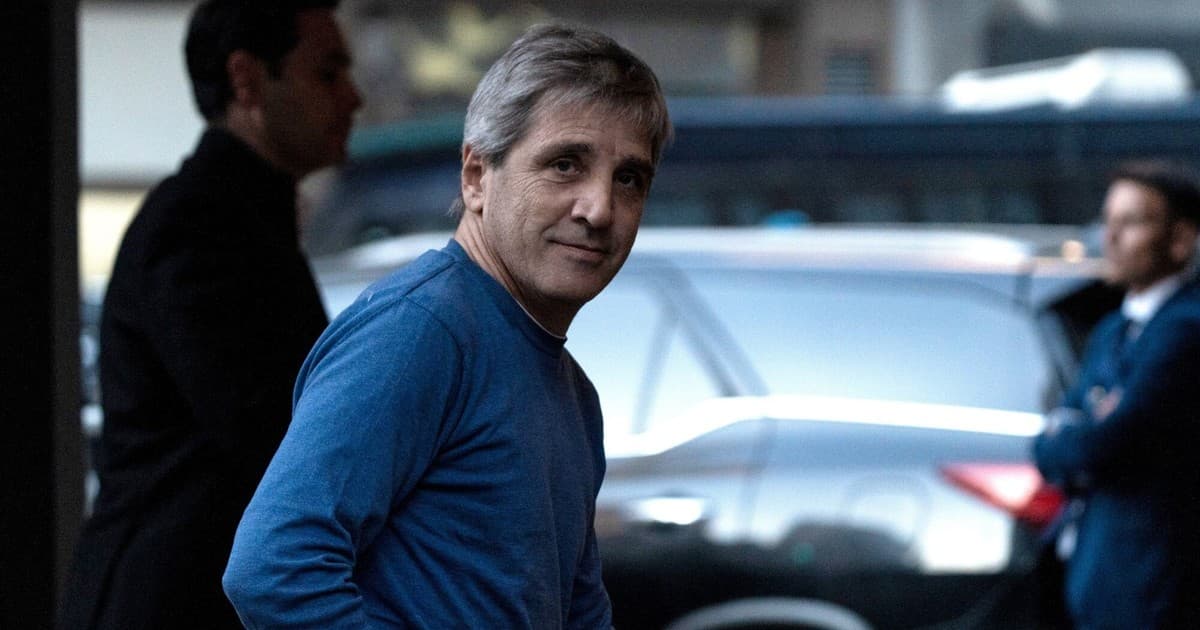 FMI contradice a Caputo: prevé nueva deuda argentina con Wall Street