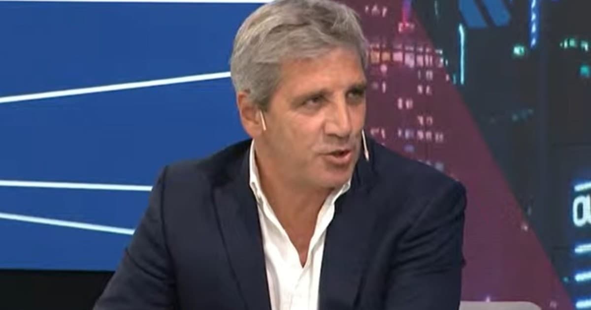 Caputo defiende apertura de importaciones: la ropa bajó y la economía abierta favorece a la gente