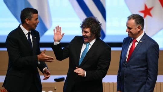 Milei celebra acuerdo UE-Mercosur pero advierte sobre futuro del bloque