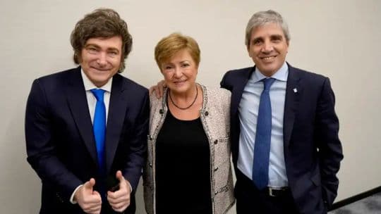 FMI proyecta crecimiento del 4% para Argentina en 2026 y 2027