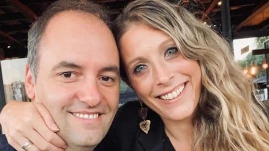 Denuncian a Adorni por conflicto de intereses con empresa familiar